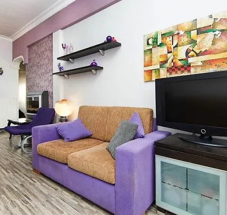 Modern In The Heart Of Thessalonique